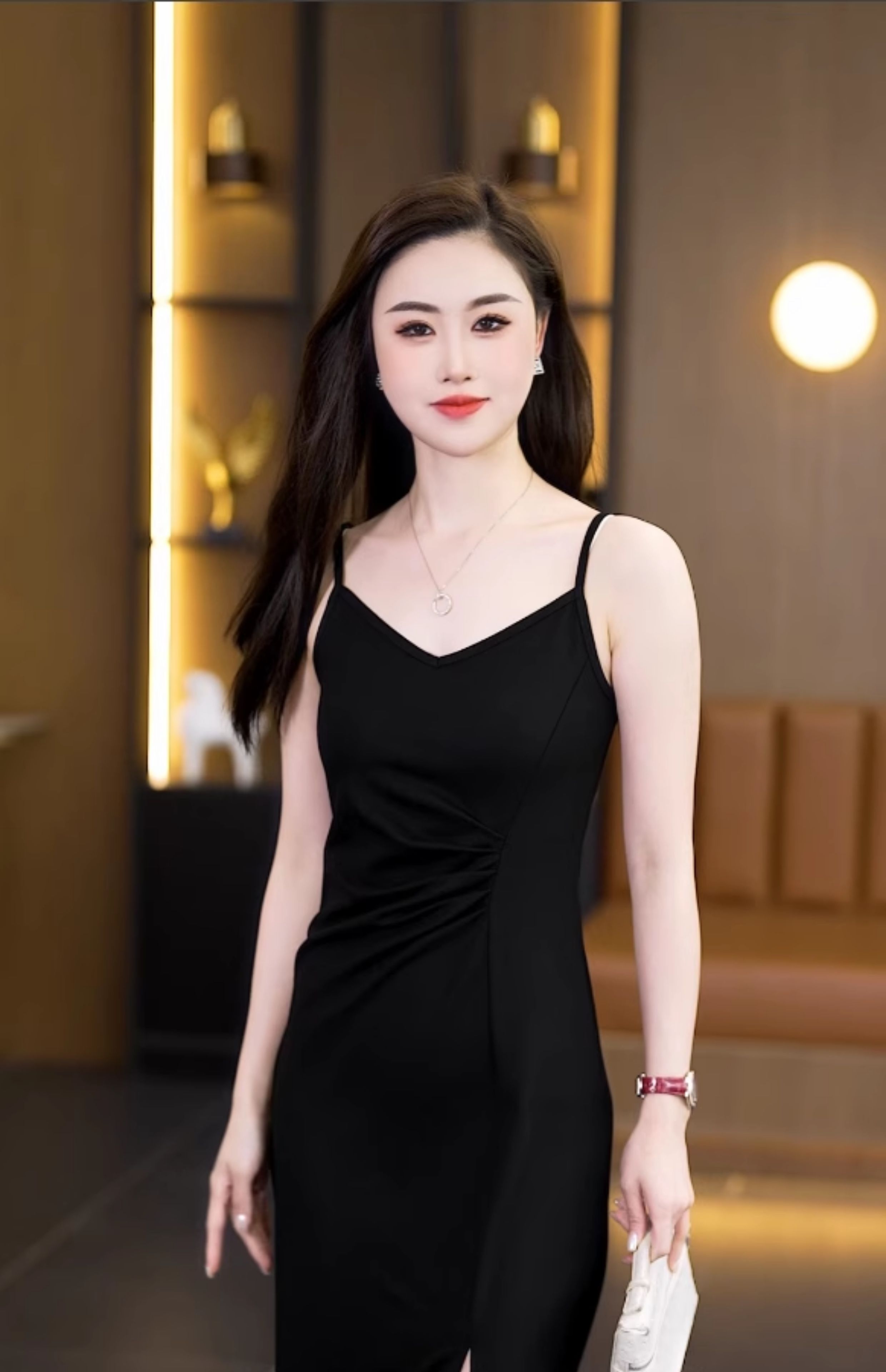 黒ワンピース 優美スリットキャミワンピース