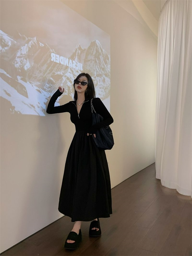 黒ワンピース ジッパー襟フレアロングワンピース