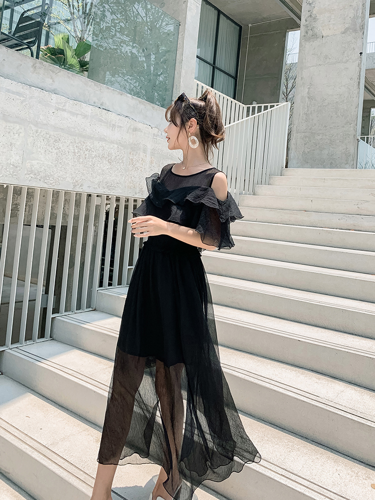 黒ワンピース シフォン肩あきフリルワンピース