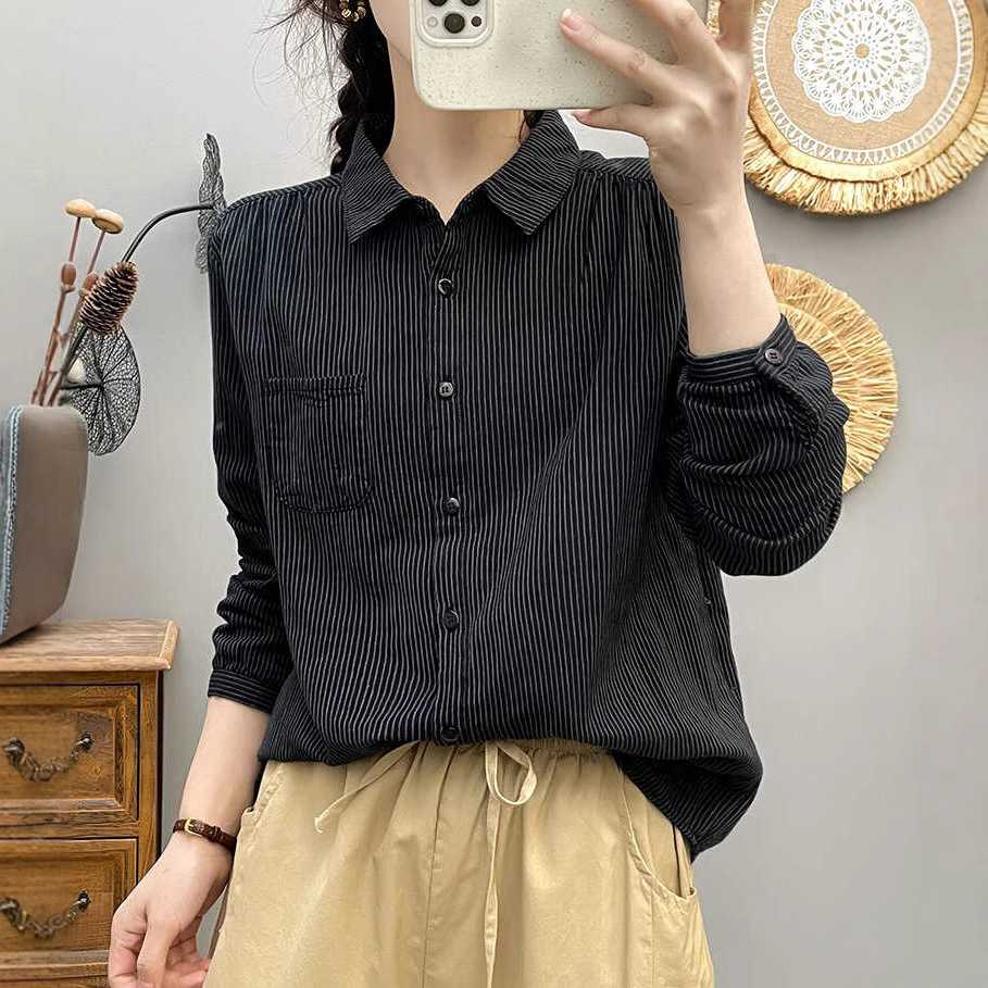 黒シャツ 細ストライプ柄シャーリングコットンシャツ