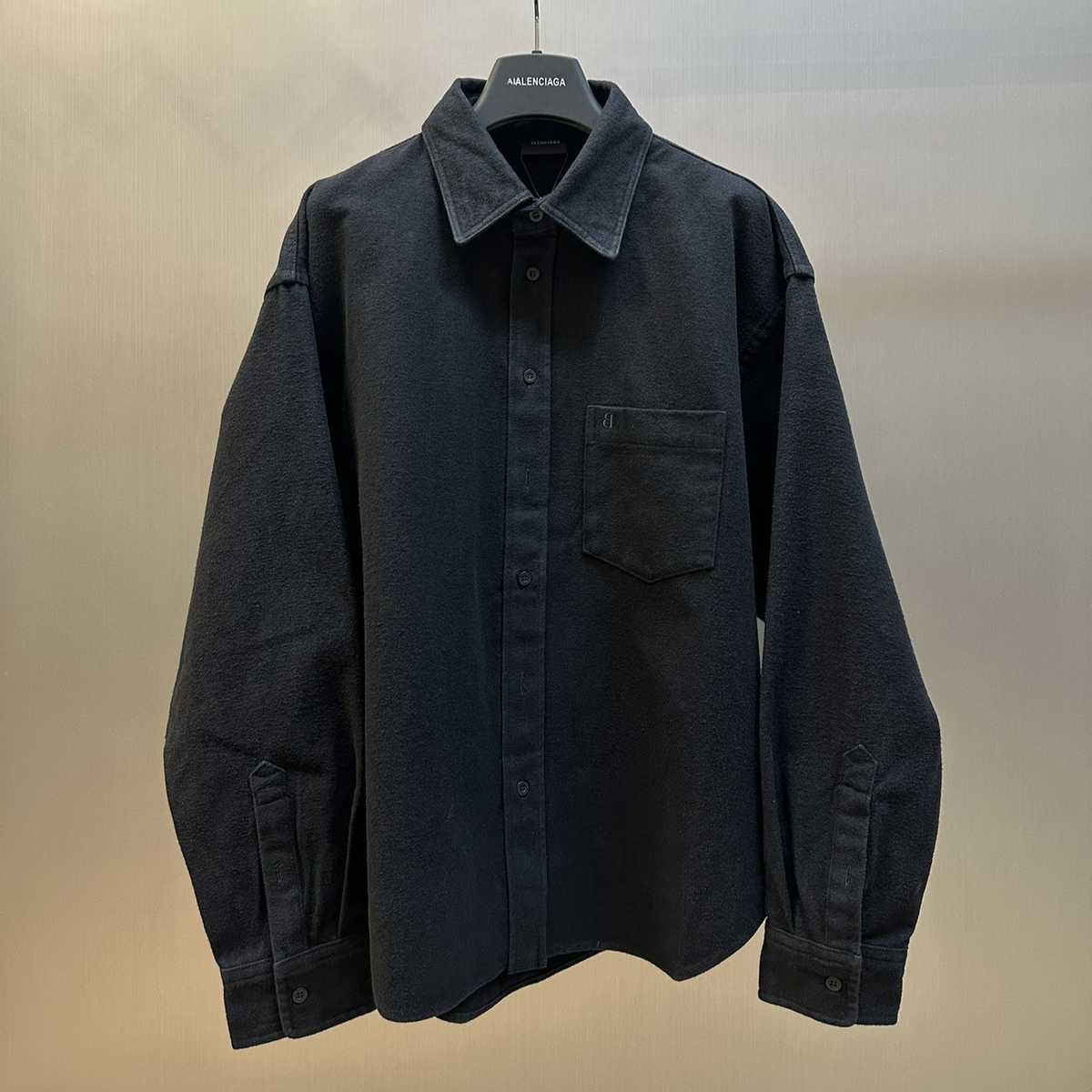 黒シャツ ゆったりシルエット デニム風シャツ