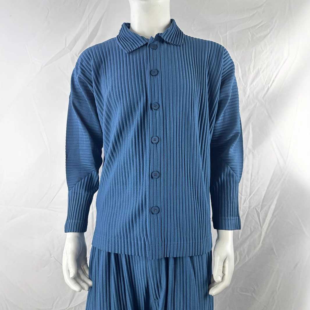 黒シャツ プリーツデザイン シャツジャケット