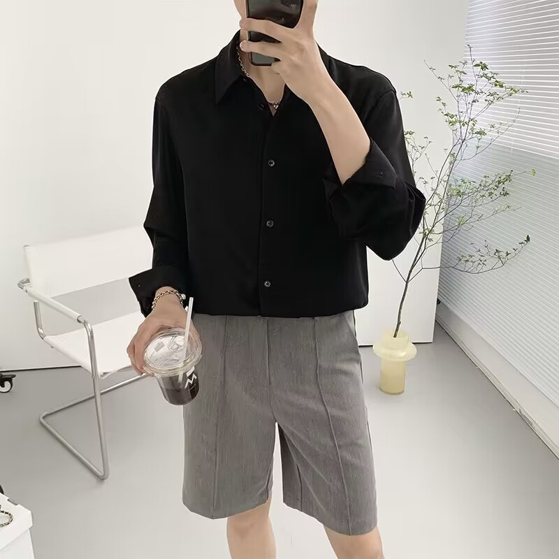 黒シャツ しなやかドレープ長袖シャツ