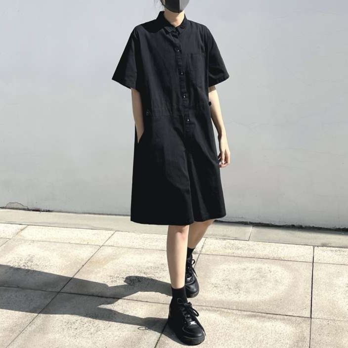黒コーデ オーバーサイズシャツワンピース