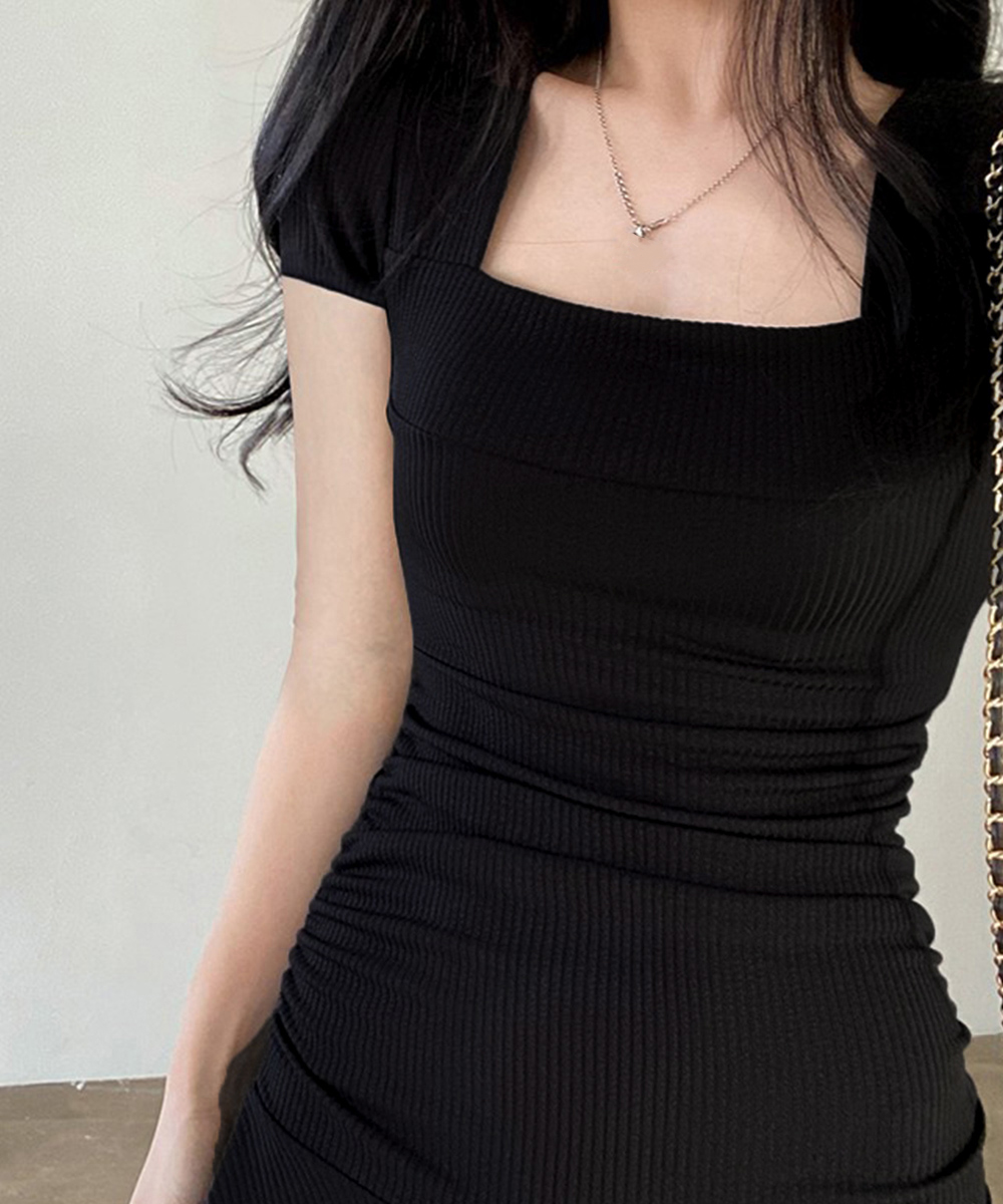 https://fulmo-img-server.com/blackmode/304785a1-5ea9-4e9a-9967-f2946971f988.jpg