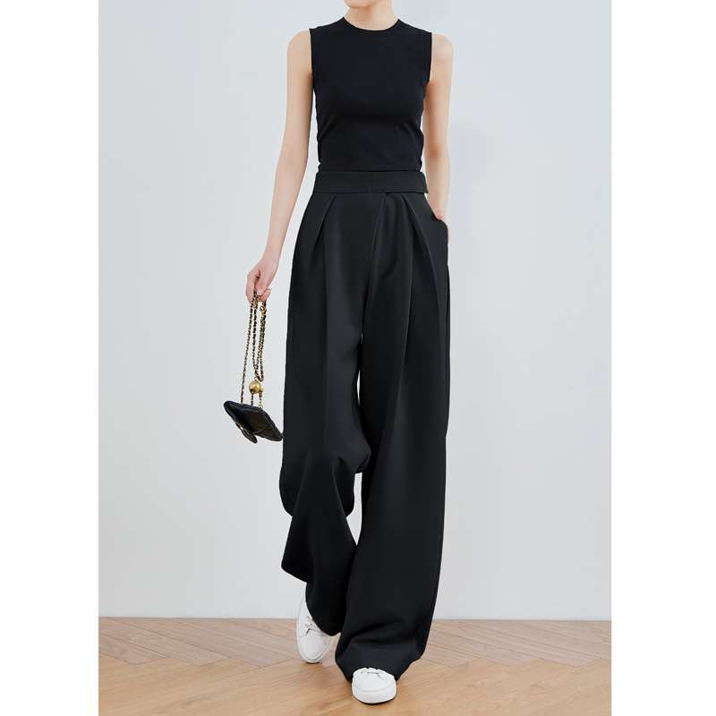 黒コーデ ハイウエストワイドパンツ セットアップ