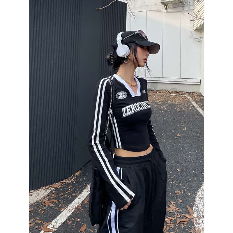 黒コーデ ゼロサークル クロップドロングTシャツ