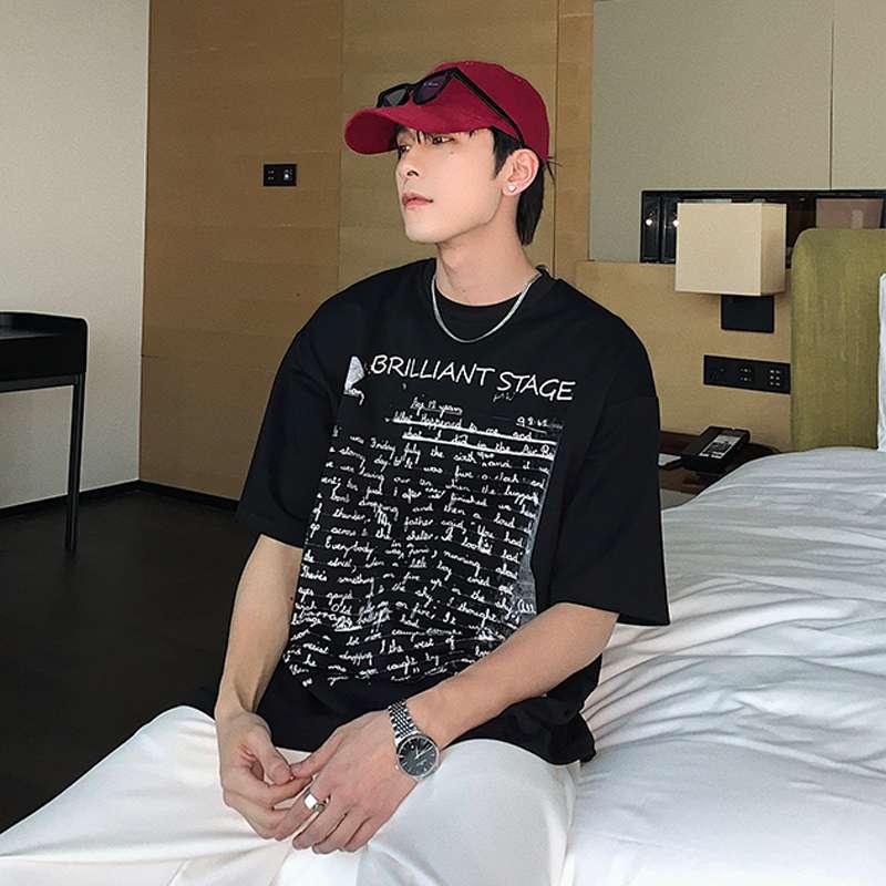 黒コーデ ブリリアントステージ メッセージTシャツ