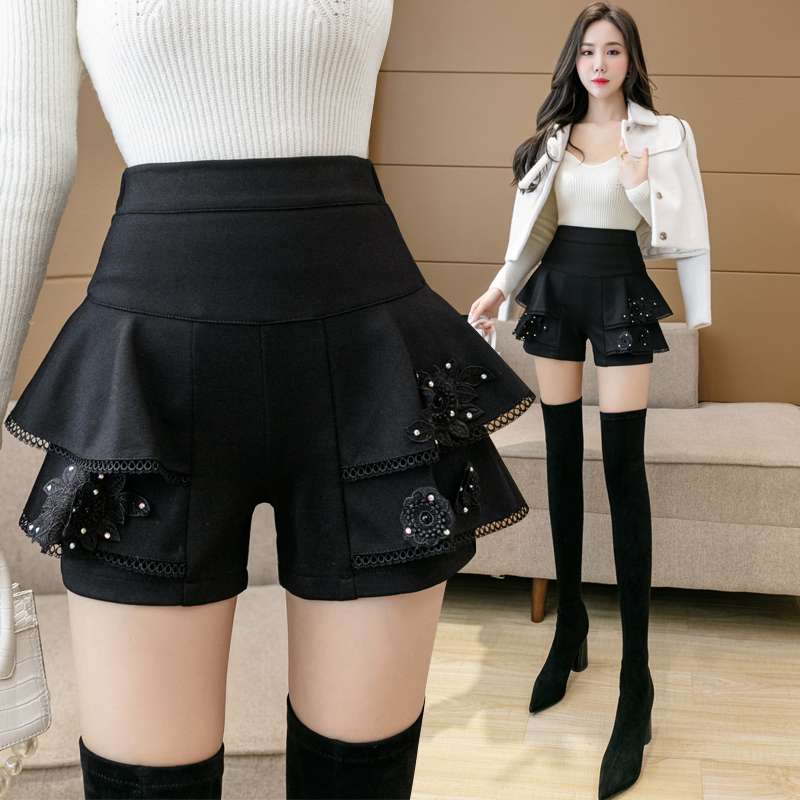黒コーデ レイヤードフリルレース装飾ショートパンツスカート
