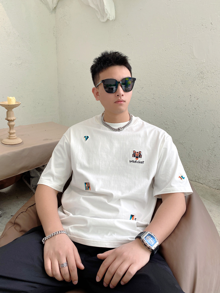 白Tシャツ メンズ ミニマルワッペン刺繍半袖シャツ