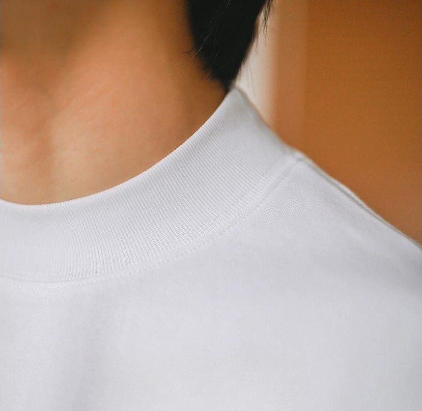 白Tシャツ 無地長袖白色シャツ男女兼用春秋新作全6色