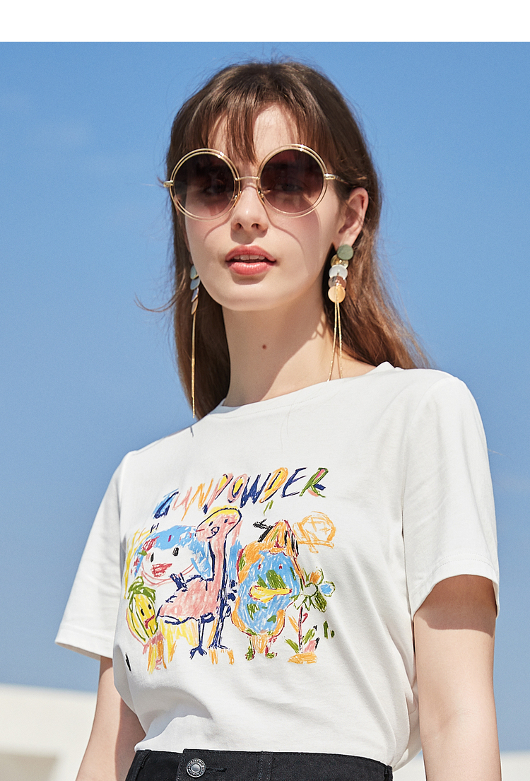 白Tシャツ 手描き風アート 半袖カットソー