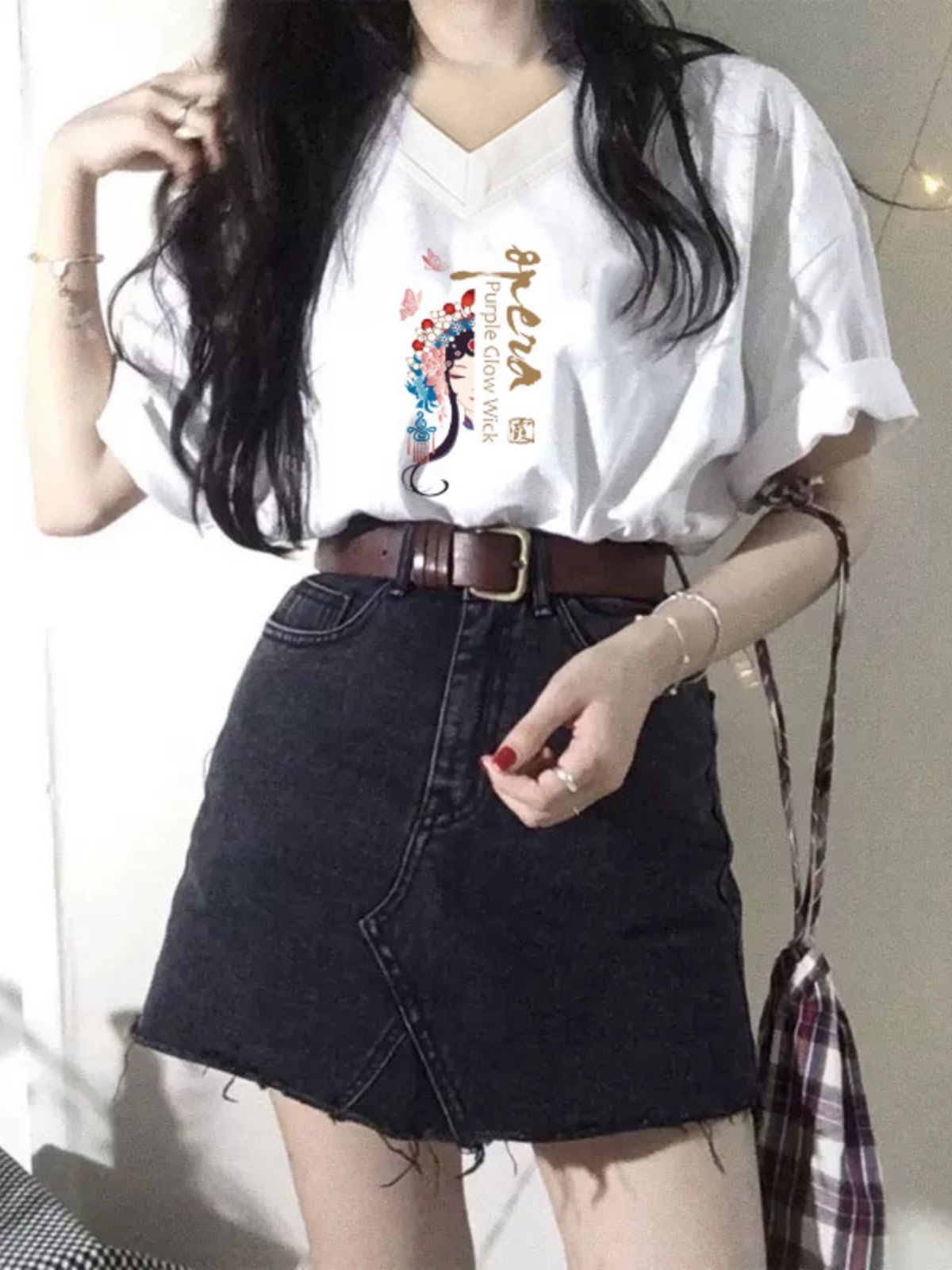 白Tシャツ Vネック ゆるシルエット 半袖