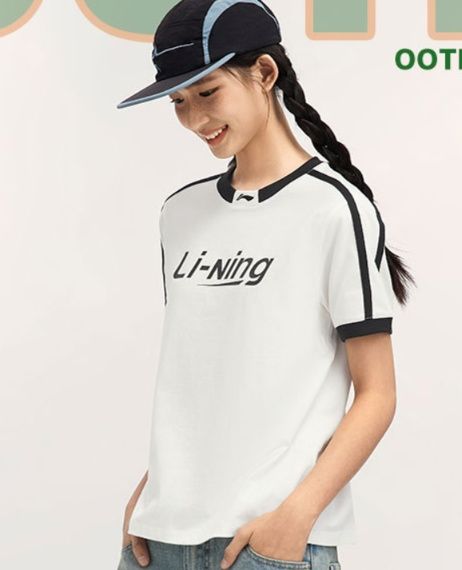 白Tシャツ レディース スポーティ爽快ラインデザイン