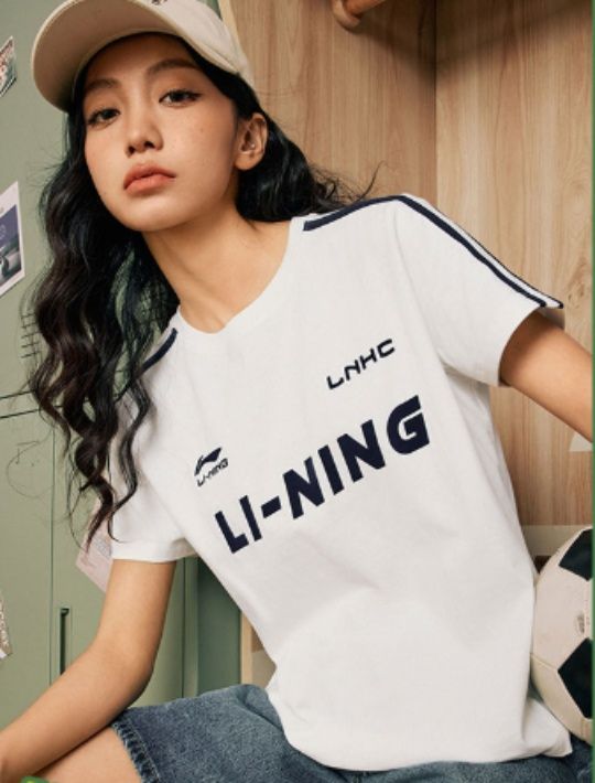 白Tシャツ レディース スポーティ爽快ラインデザイン