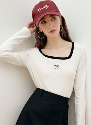 白Tシャツ レディース スクエアネックリボンモチーフトップス