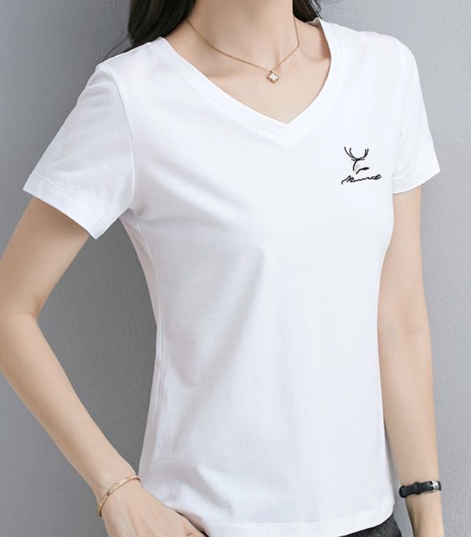 白Tシャツ レディース シンプル清楚な鹿モチーフ半袖