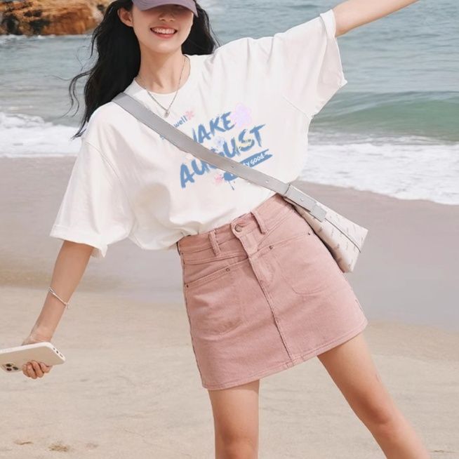 シンプルに着こなす！定番ビック白tシャツおすすめ5選