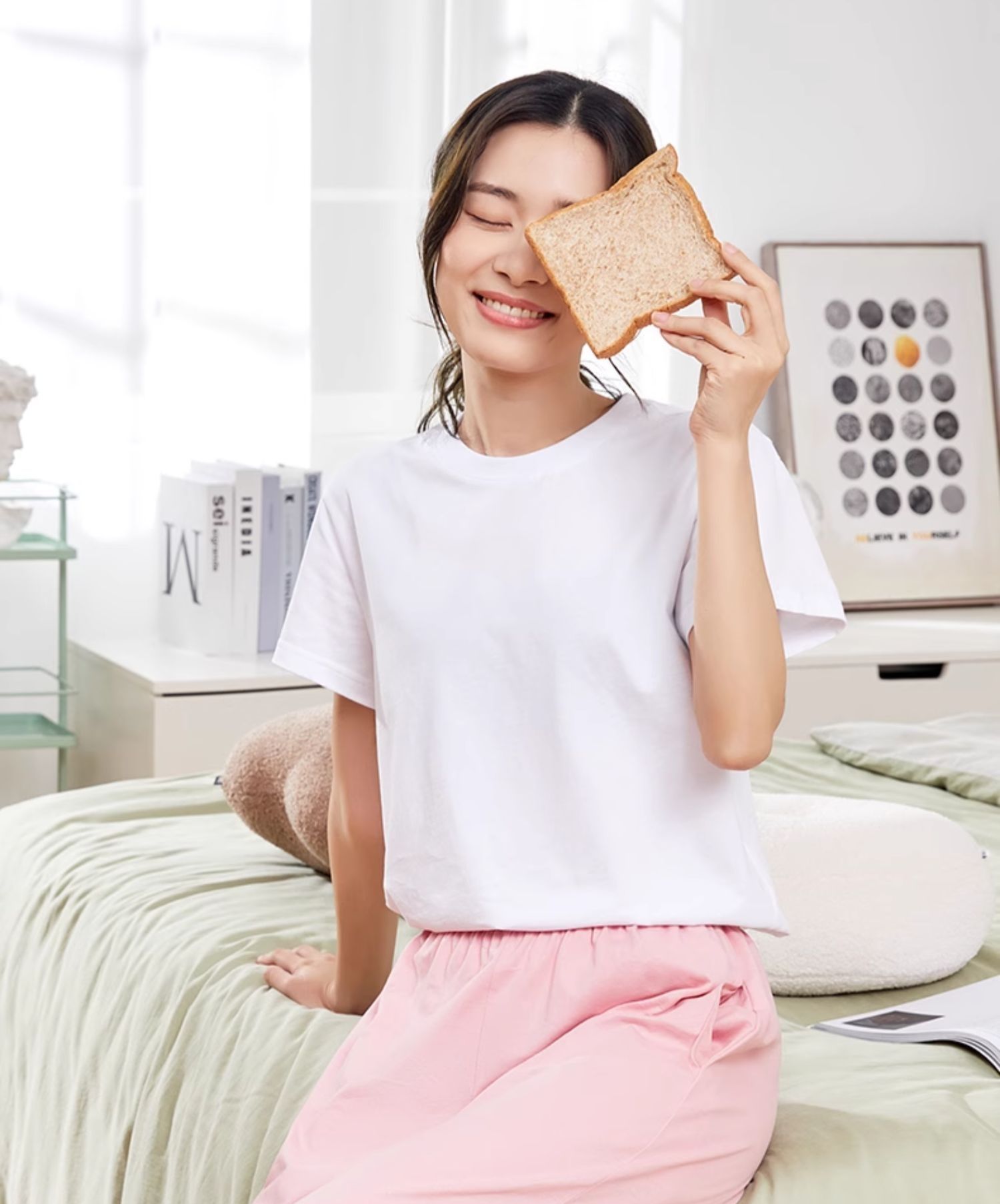 白Tシャツ レディース シンプル丸首コットンシャツ