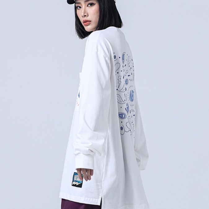 白Tシャツ メンズ ゆったりペイズリー柄ポケット長袖