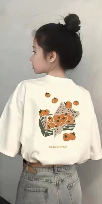 白Tシャツ レディース 季節の彩りプリント半袖シャツ
