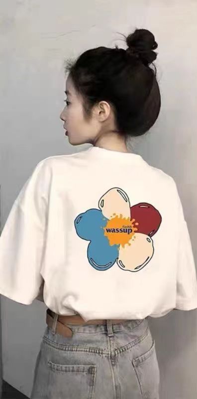 白Tシャツ レディース 季節の彩りプリント半袖シャツ