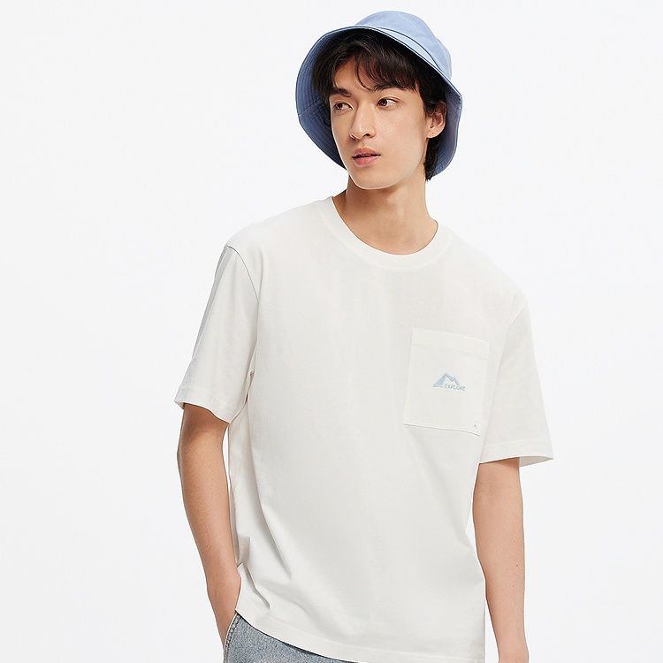 白Tシャツ 胸ポケット付き シンプル半袖
