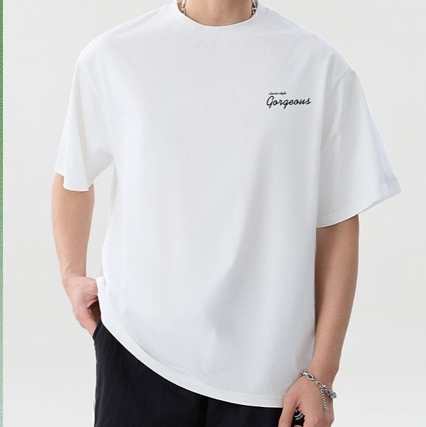 白Tシャツ 胸元刺繍入り柔らか綿天竺丸首半袖