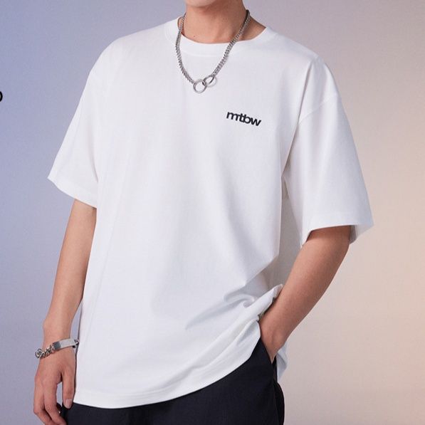 白Tシャツ 胸元ワンポイント 上質クルーネック