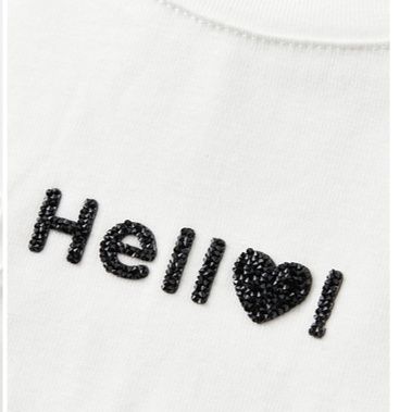 白Tシャツ ハロー胸元メッセージ半袖トップス
