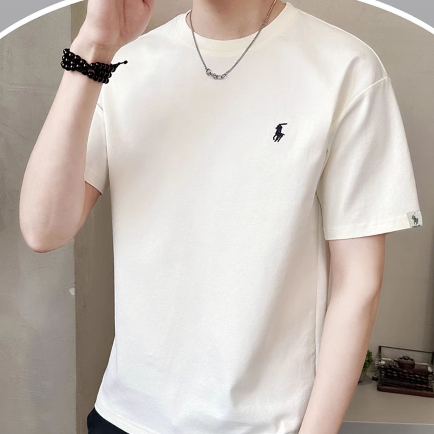 白Tシャツ 上質素材ワンポイント刺繍半袖