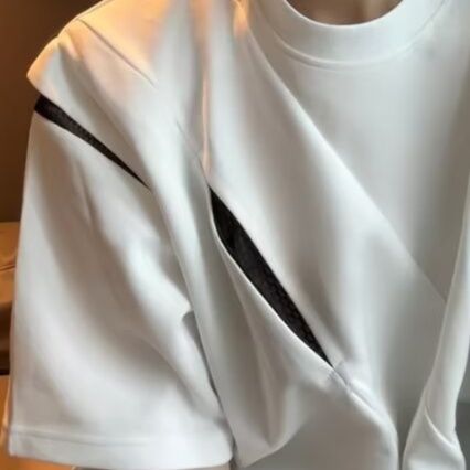 白Tシャツ メンズ斜線デザイン切替ゆったり半袖丸首シャツ