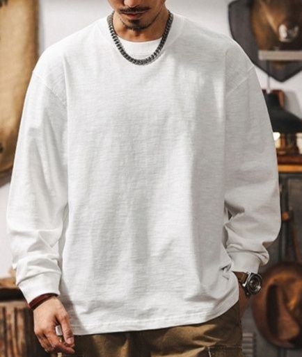 白Tシャツ ゆったりシルエット 長袖 丸首 無地カットソー