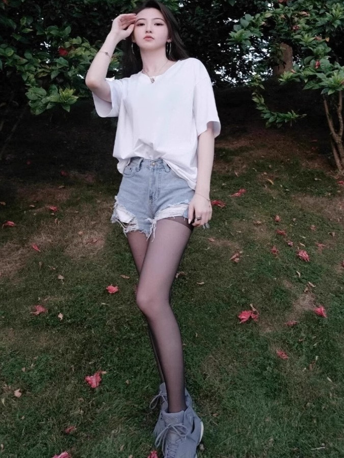 白Tシャツ ゆったりリラックス半袖シャツ