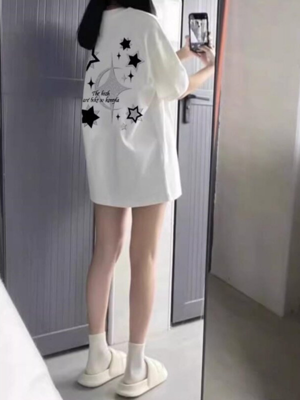 白Tシャツ 星と月のキラキラプリント半袖ゆったり丸首上着