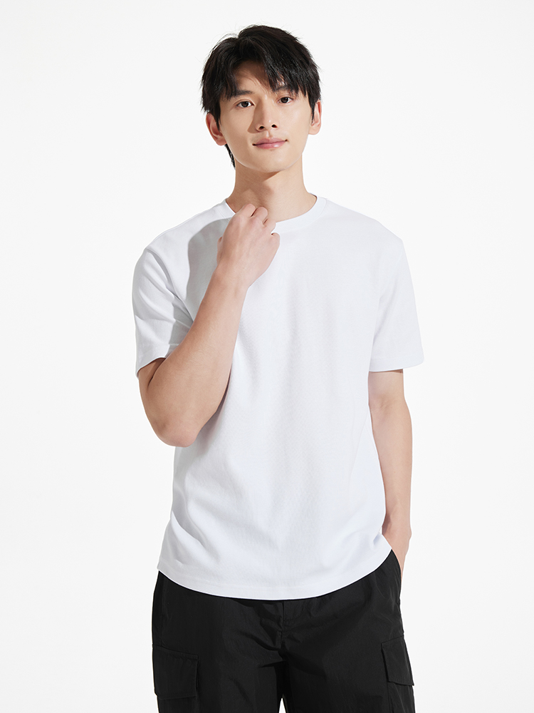 白Tシャツ 上質素材の定番丸首半袖