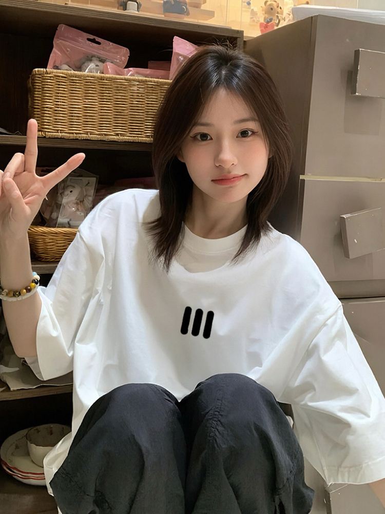 白Tシャツ レディース 三本線モチーフゆったり長袖