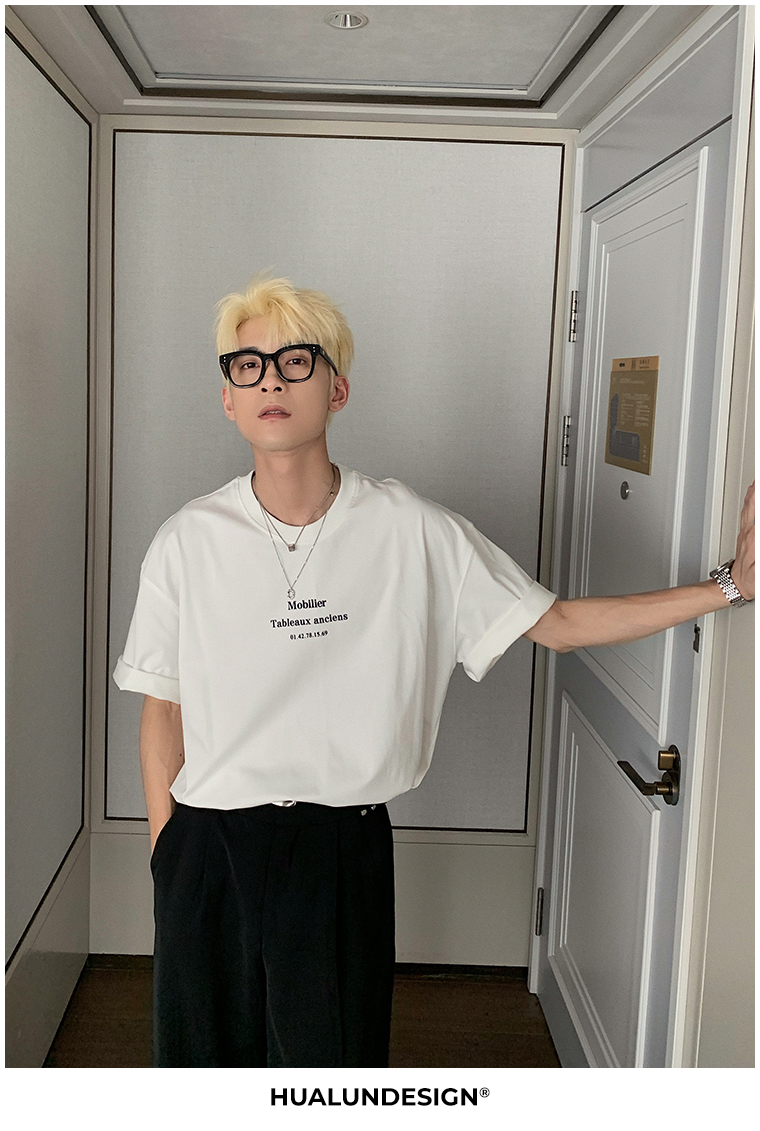 白Tシャツ メンズ シンプル文字入り半袖カットソー