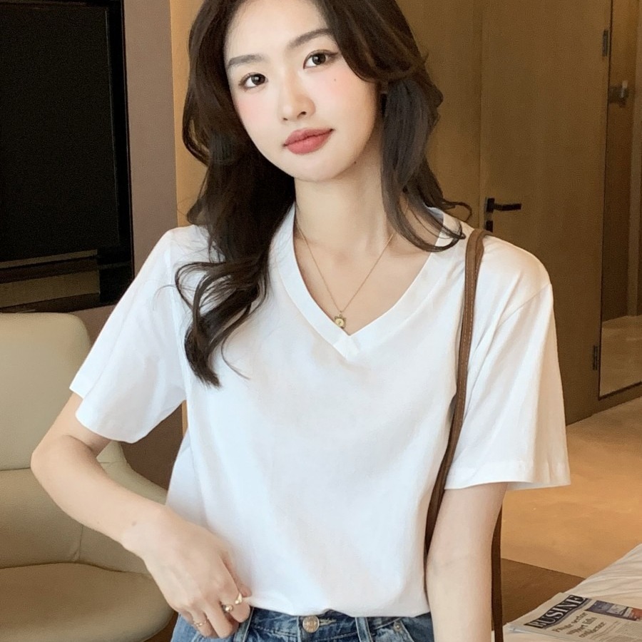 白Tシャツ なめらか素肌 Vネック半袖