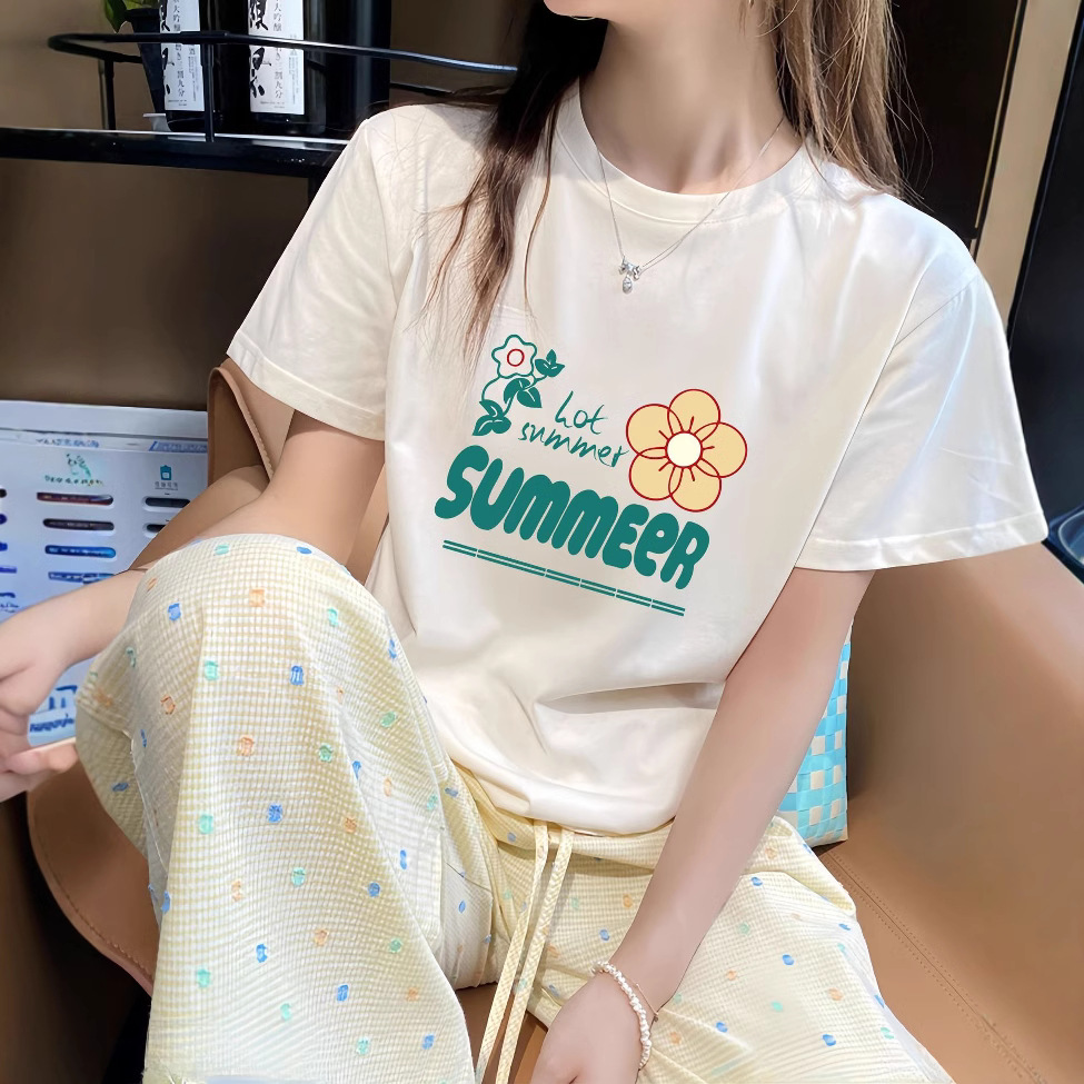白Tシャツ うさぎ踊りプリント半袖シャツ