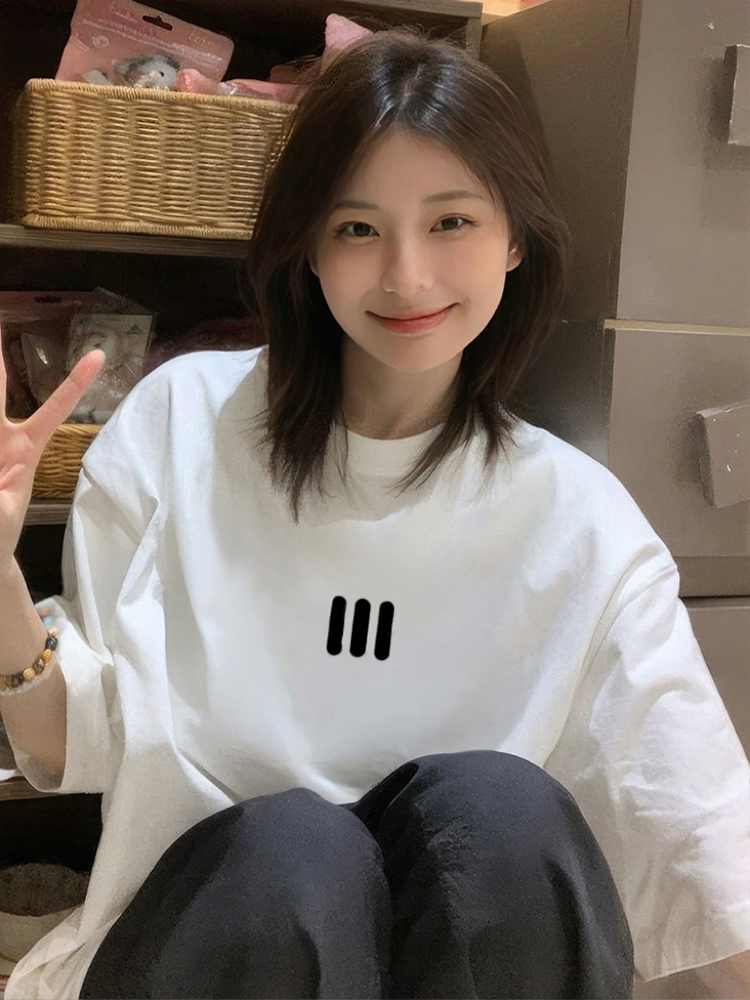 白Tシャツ レディース 三本線モチーフゆったり長袖