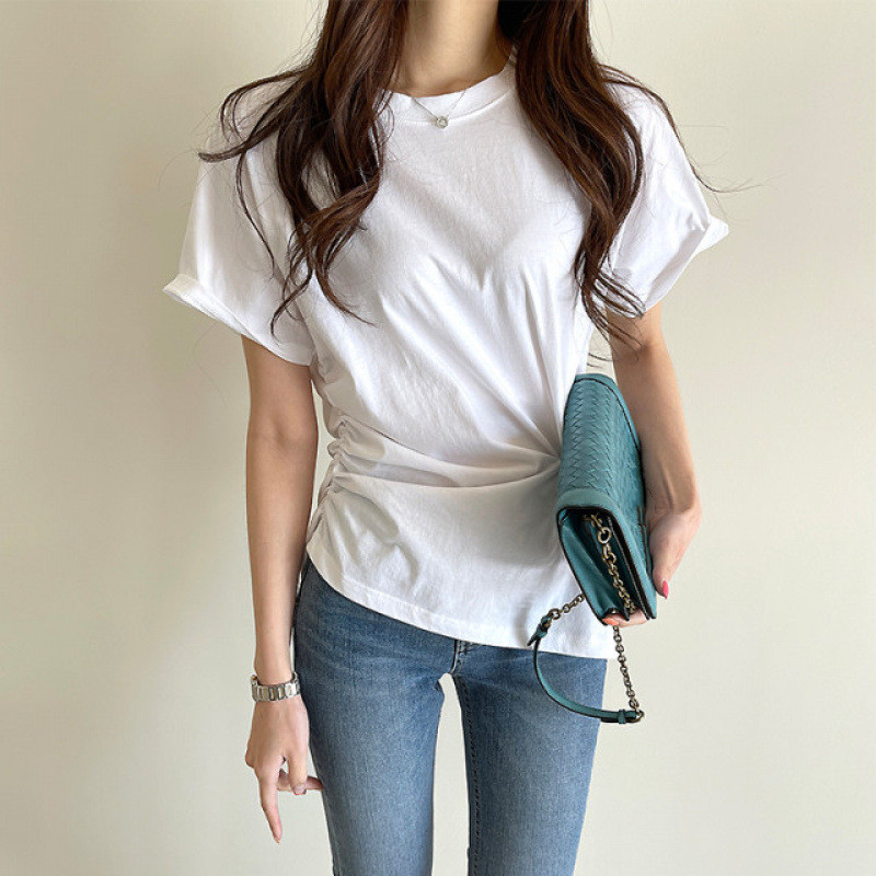 https://fulmo-img-server.com/blanctee/4be2e674-1363-41ea-8d55-cec61574ec07.jpg