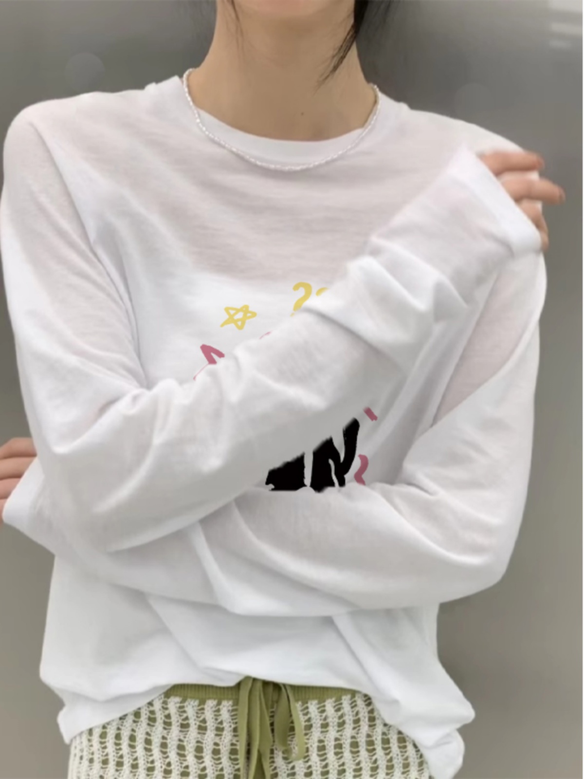 白Tシャツ レディース やわらか長袖デザイン文字入りカットソー