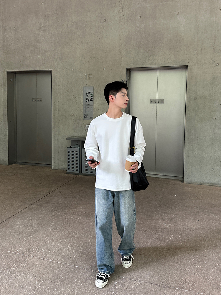 https://fulmo-img-server.com/blanctee/5b49c26c-c42b-4533-8e33-c9609db55b38.jpg