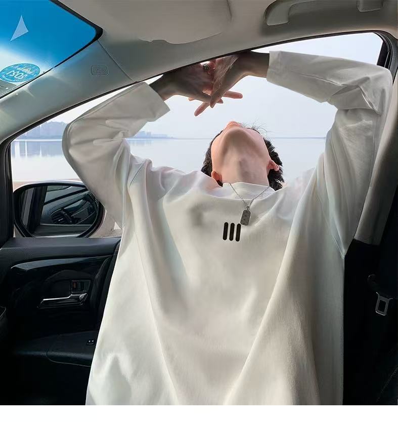 白Tシャツ メンズ 長袖 白 黒 Tシャツ ゆったり カジュアル トップス 全2色