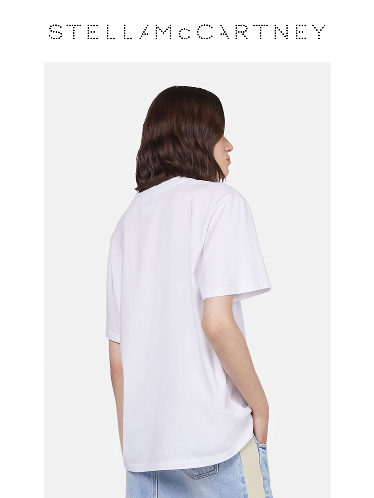 白Tシャツ シンプル胸元ロゴ入り半袖カットソー