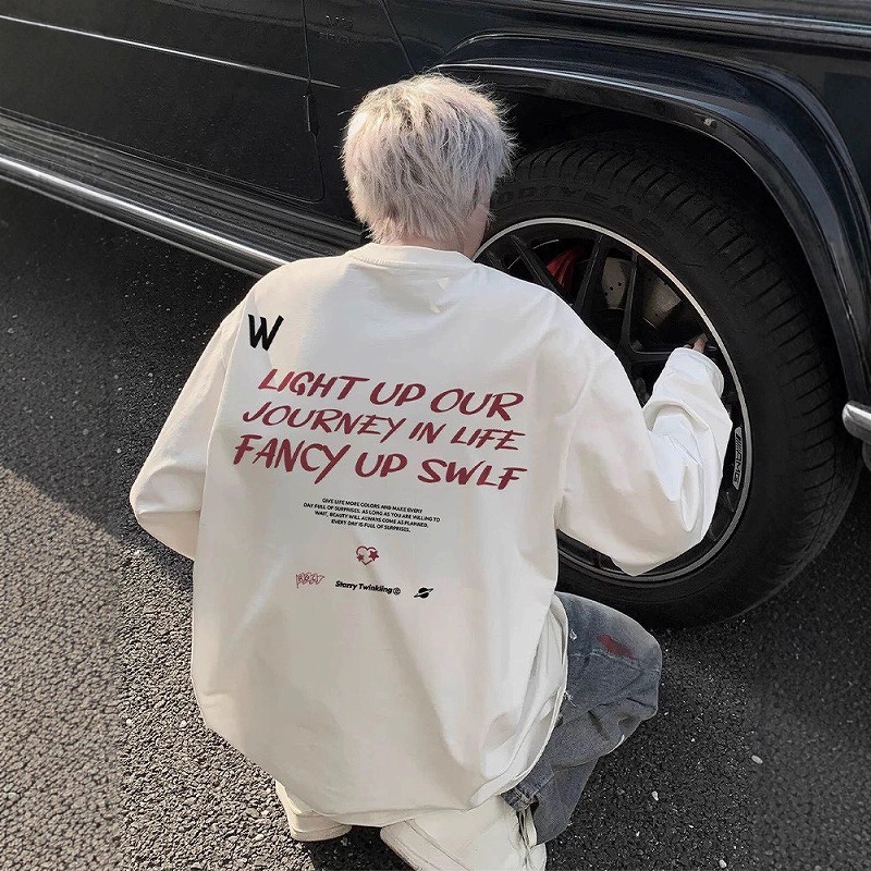 白Tシャツ メンズ 長袖 白 黒 文字プリント ゆったりサイズ 長袖シャツ 全2色