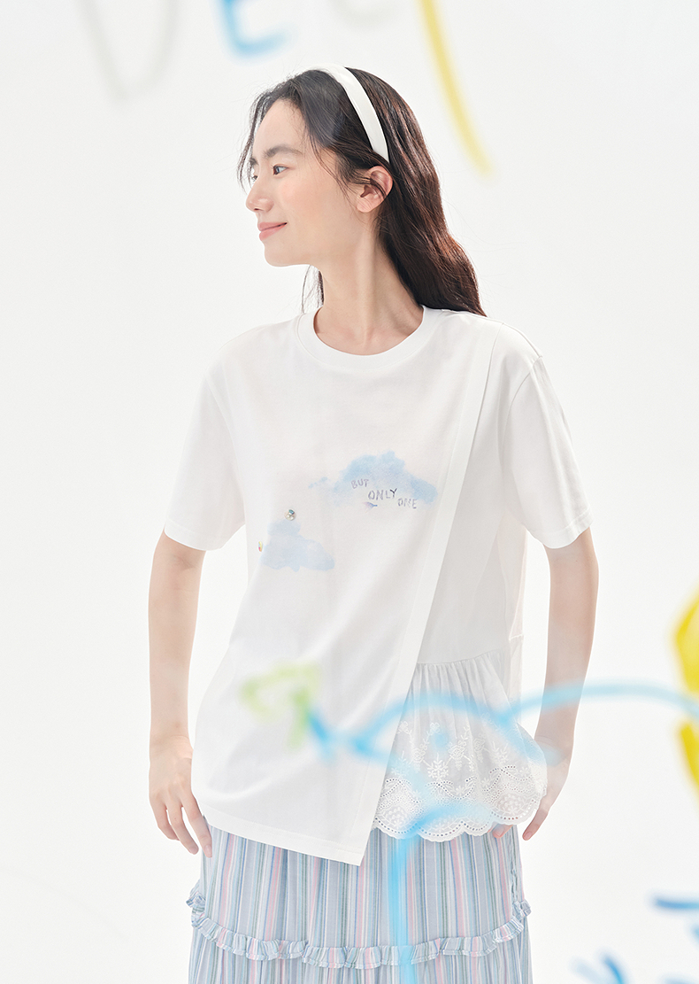 白Tシャツ レース裾切替え雲柄デザインシャツ