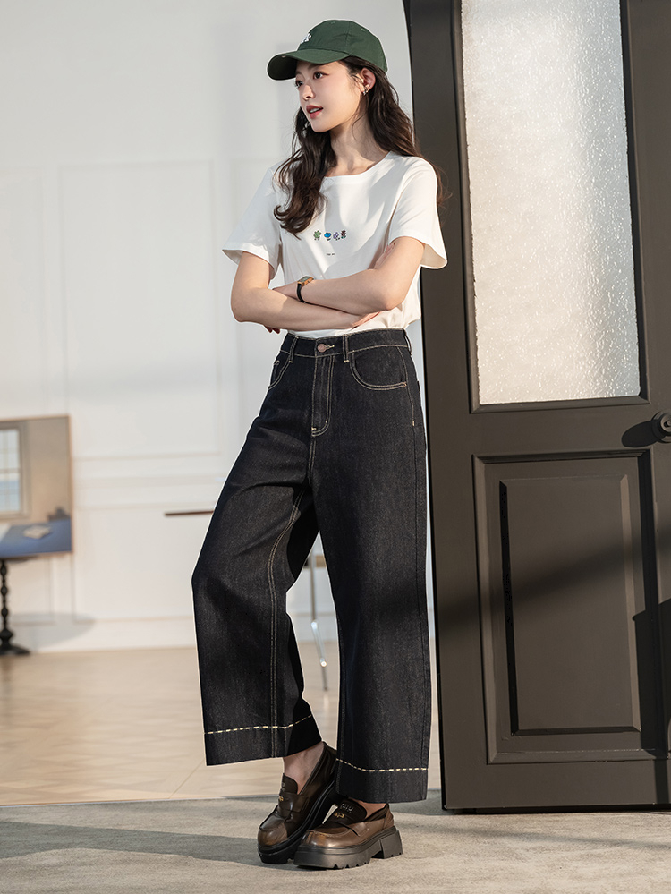 https://fulmo-img-server.com/blanctee/856e17c9-8e55-481b-a215-2b71b2d99aa0.jpg