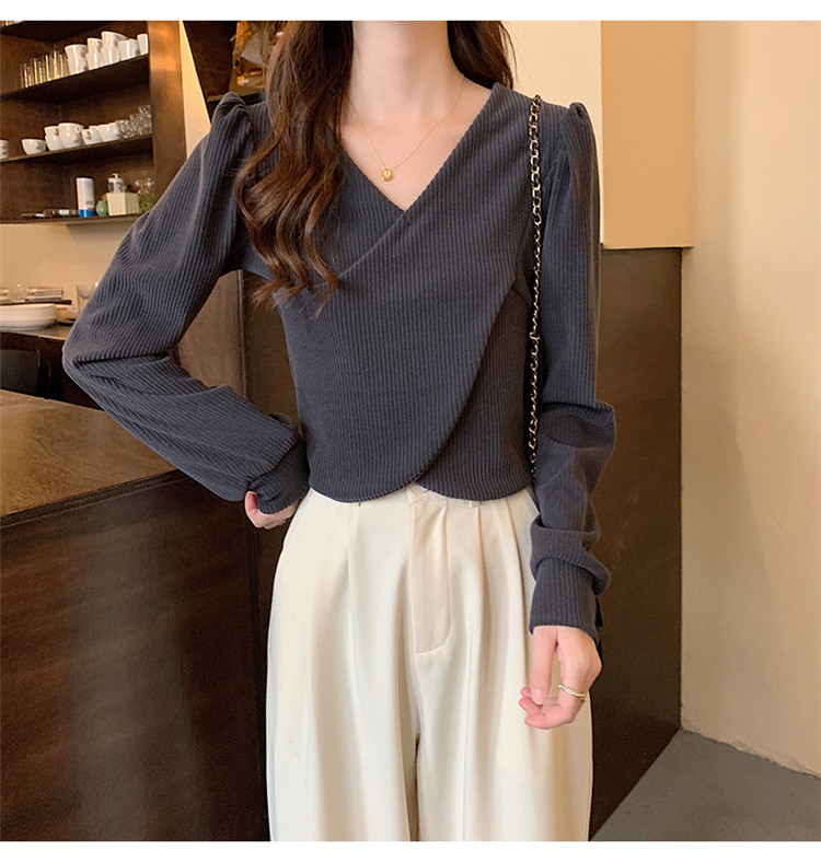 白Tシャツ ブイネック パフスリーブ 交差デザイン 長袖 白色トップス レディース